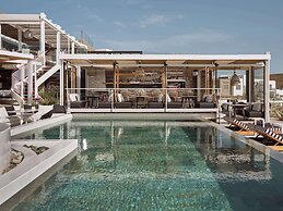 Semeli Coast Mykonos, Curio Collection by Hilton