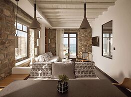 Semeli Coast Mykonos, Curio Collection by Hilton