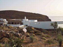 Semeli Coast Mykonos, Curio Collection by Hilton