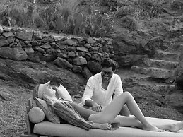 Semeli Coast Mykonos, Curio Collection by Hilton