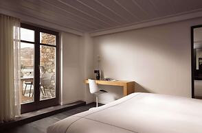 Semeli Coast Mykonos, Curio Collection by Hilton