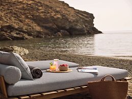 Semeli Coast Mykonos, Curio Collection by Hilton