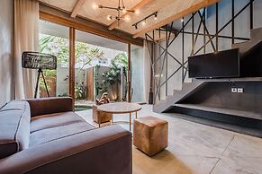 Zazen 1 Villa by Hombali