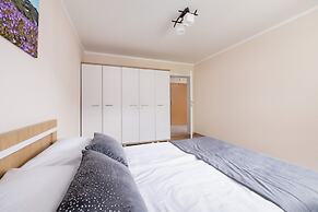 Cozy Salwatorianska 28 by Renters