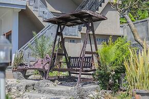 Manta Cottages with Sea View