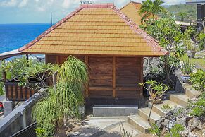 Manta Cottages with Sea View