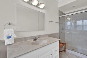 Spinnaker Pointe 3b 3 Bedroom Duplex by RedAwning