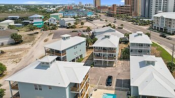 Spinnaker Pointe 3b 3 Bedroom Duplex by RedAwning