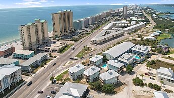 Spinnaker Pointe 3b 3 Bedroom Duplex by RedAwning