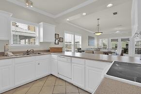 Spinnaker Pointe 3b 3 Bedroom Duplex by RedAwning