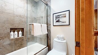 Snowcreek Iii #452 3 Bedroom Condo by RedAwning