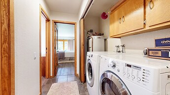 Snowcreek Iii #452 3 Bedroom Condo by RedAwning