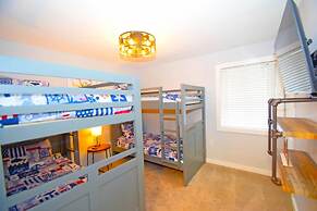 The Chateau 101b 2 Bedroom Condo by RedAwning