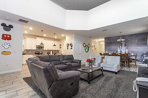 Brilliance At Solterra Resort By Shine Villas #092 5 Bedroom Villa