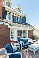 2 Blk From The Beach! Centrally Located Cozy Home! 1 Bedroom Home by R