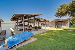 Beautiful Marble Falls Getaway on Lake Lbj!
