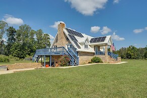 Spacious Mcminnville Vacation Home w/ Gas Grill!