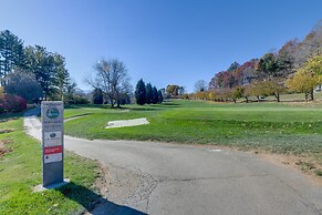 Updated + Modern Waynesville Cottage w/ Fire Pit