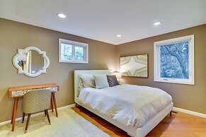 Lake Oswego Home w/ Covered Patio: Near Portland!