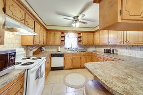 Pet-friendly Bixby Getaway With Deck!