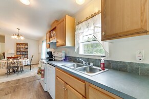 Weeki Wachee Vacation Rental ~ 13 Mi to the Ocean!