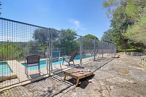 Pool & Covered Patios: Sprawling Austin Estate!