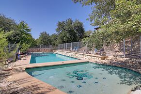 Pool & Covered Patios: Sprawling Austin Estate!