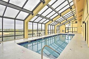 Modern Caravelle Resort Condo: Near Golf Courses!