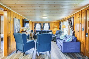 Furnished Deck: Rustic Cabin in Cosby!