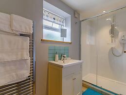 Charming 2-bed Cottage, Beautiful Views, Knutsford