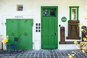 Czakó Bed & Breakfast