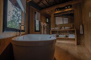 Pristine Iguazú Luxury Camp