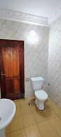 Royal Blue Guest House & Bar