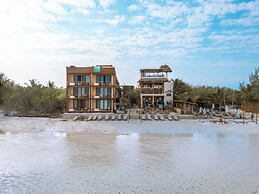 AWA Holbox Hotel Boutique - Beach Front