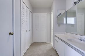 Bright Comfort in DC Apts