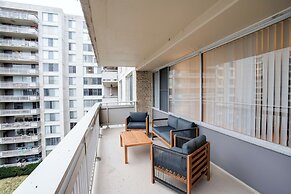 Bright Comfort in DC Apts