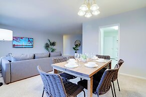 Bright Comfort in DC Apts