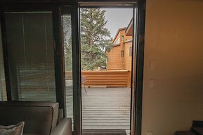 Tennis Townhomes 1323