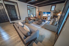 Tennis Townhomes 1323