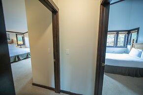 Tennis Townhomes 1323