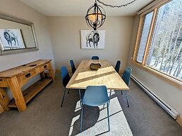 Argentine Court 1516