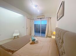 Charming Stay With Patio in Colegiales