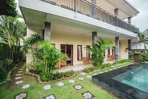 Pondok Lulik Homestay Canggu