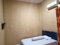 OYO 93073 Penginapan 69