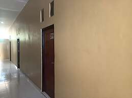 OYO 93073 Penginapan 69