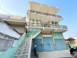 OYO Life 93075 Nova Jaya 2 Homestay Syariah