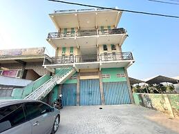 OYO Life 93075 Nova Jaya 2 Homestay Syariah