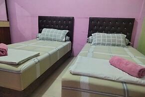 OYO 93071 Home Stay Kembar Syariah