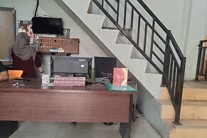 OYO 93071 Home Stay Kembar Syariah