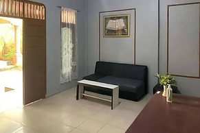 OYO 93071 Home Stay Kembar Syariah